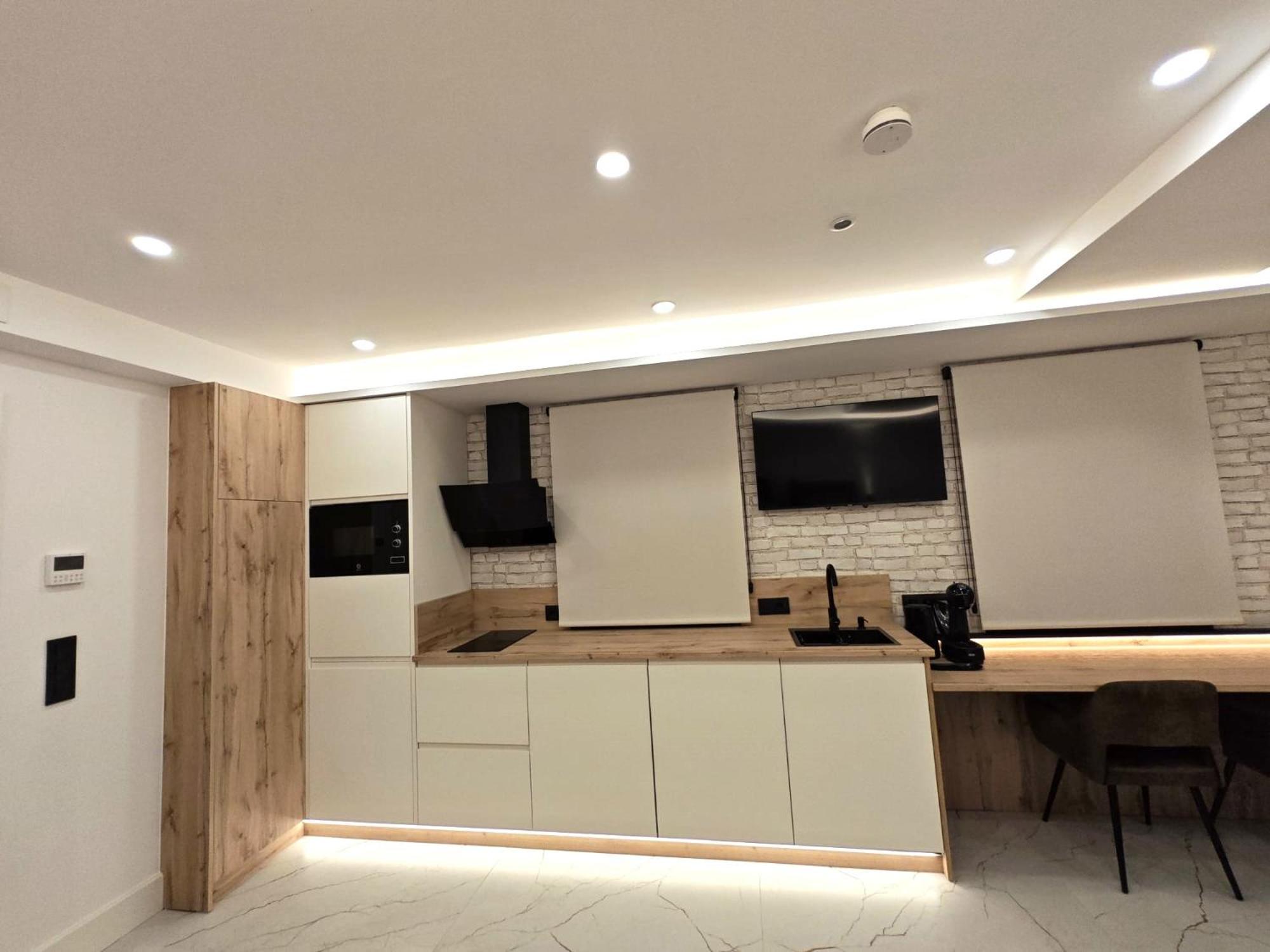 La Parada Del Rey - Luxury Suites Plasencia Εξωτερικό φωτογραφία