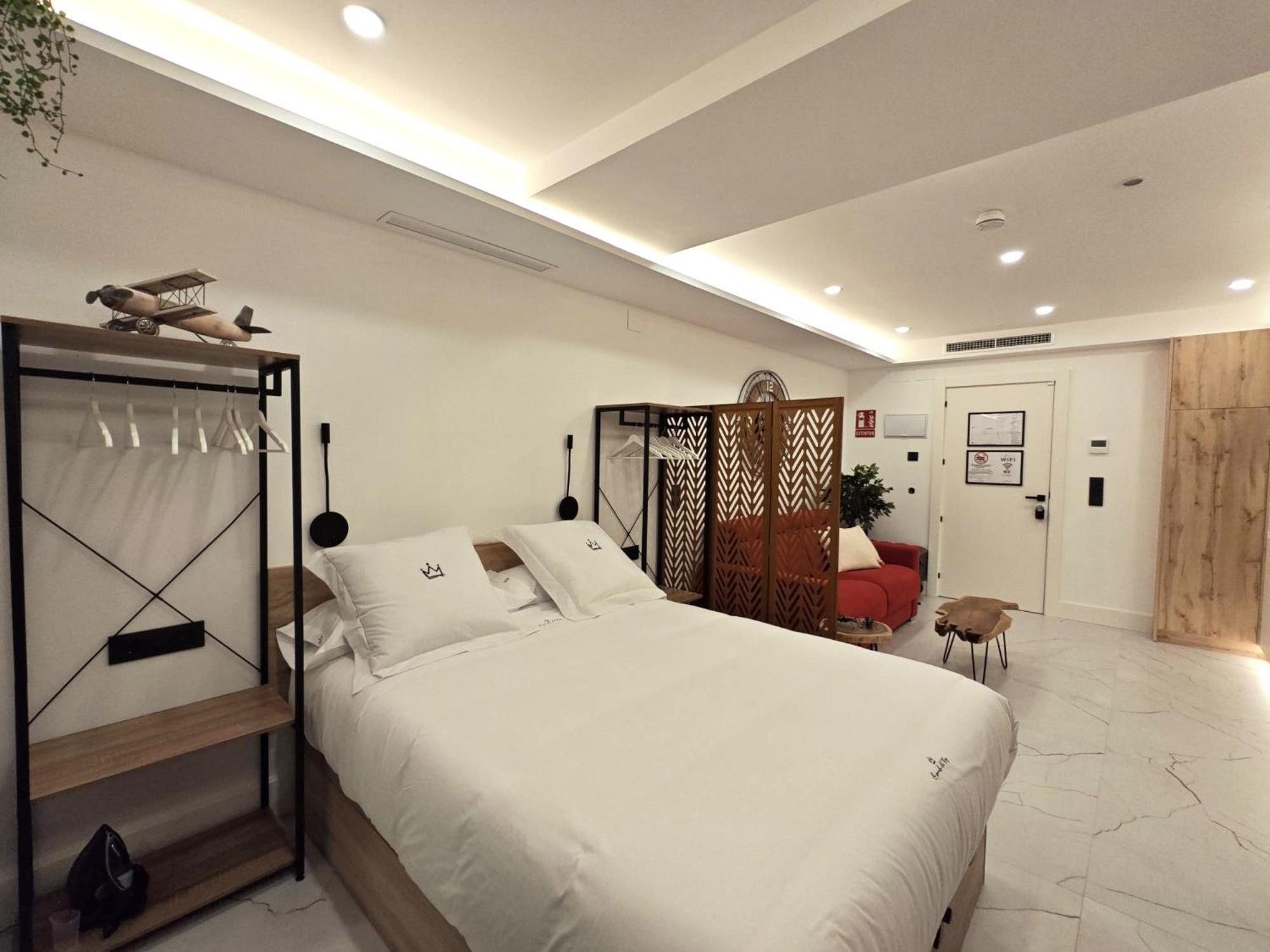 La Parada Del Rey - Luxury Suites Plasencia Εξωτερικό φωτογραφία