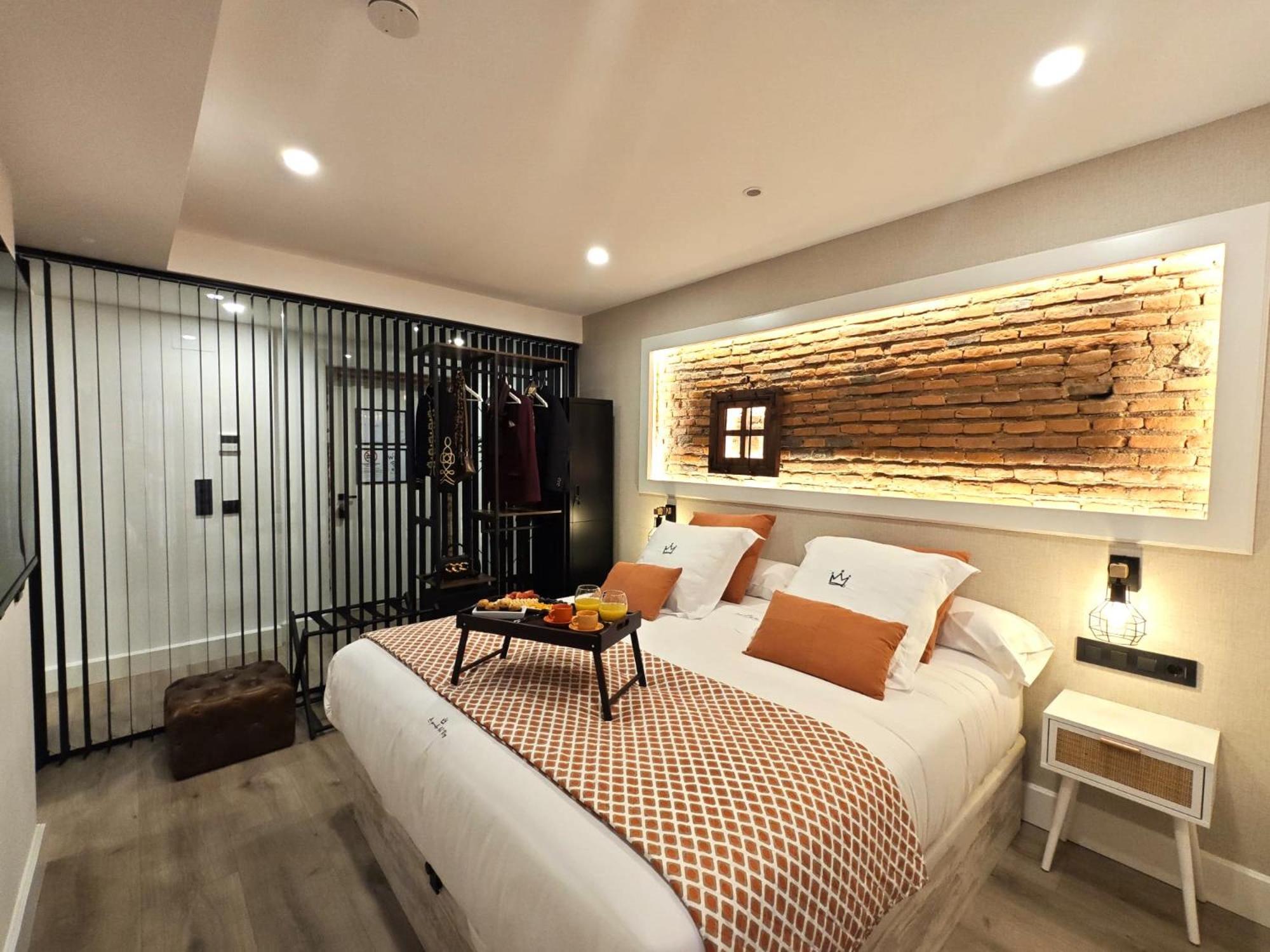 La Parada Del Rey - Luxury Suites Plasencia Εξωτερικό φωτογραφία
