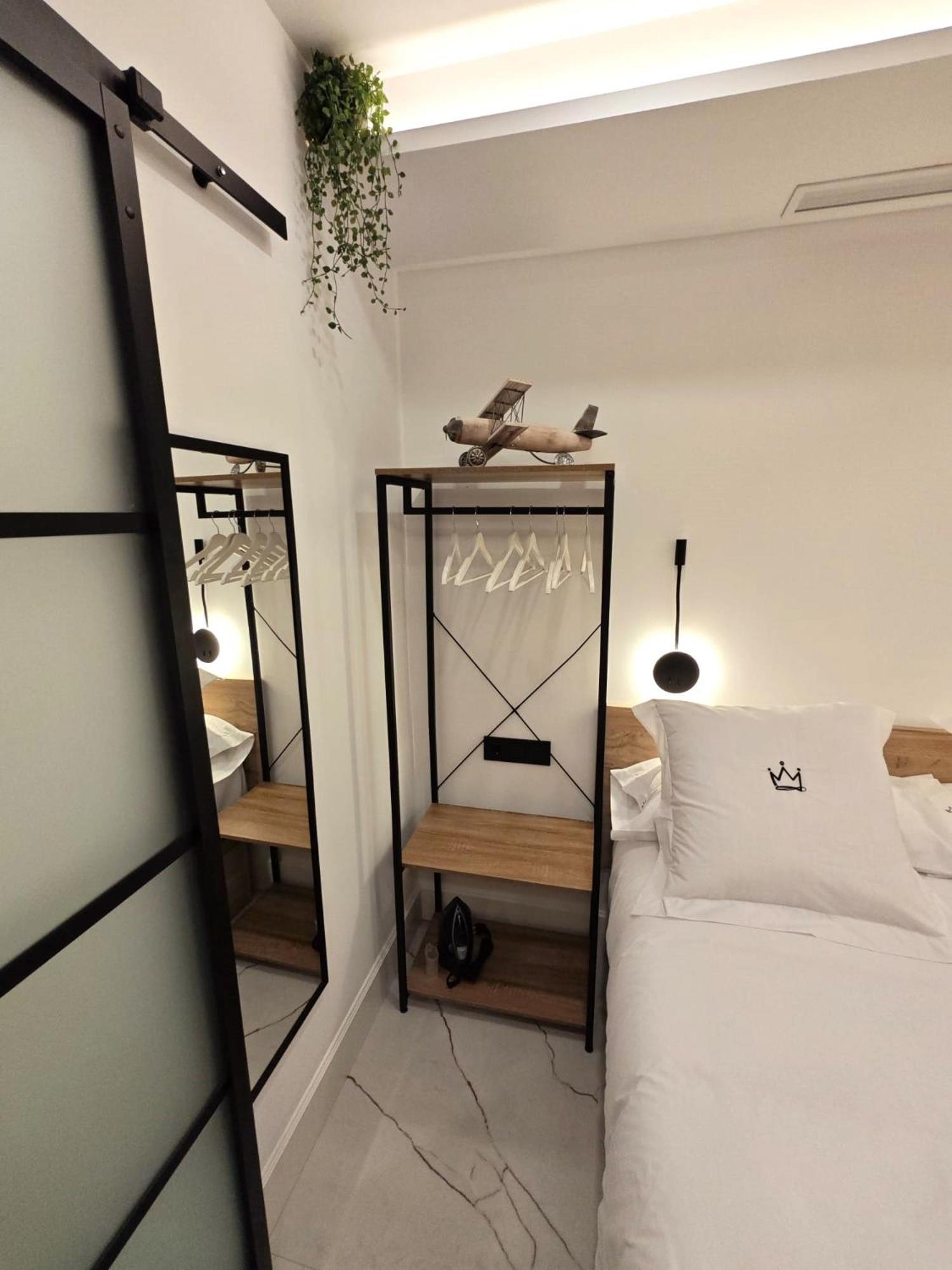 La Parada Del Rey - Luxury Suites Plasencia Εξωτερικό φωτογραφία