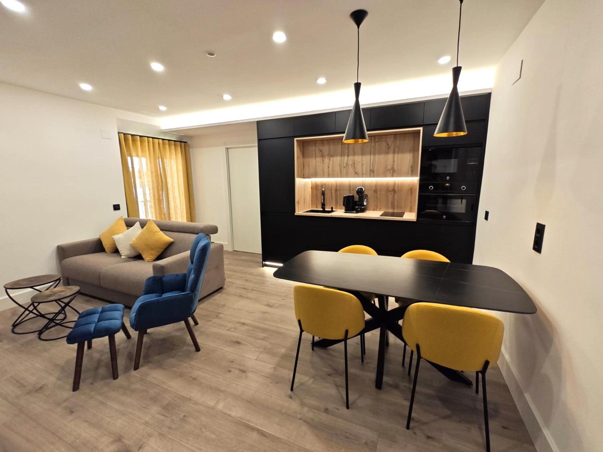 La Parada Del Rey - Luxury Suites Plasencia Εξωτερικό φωτογραφία