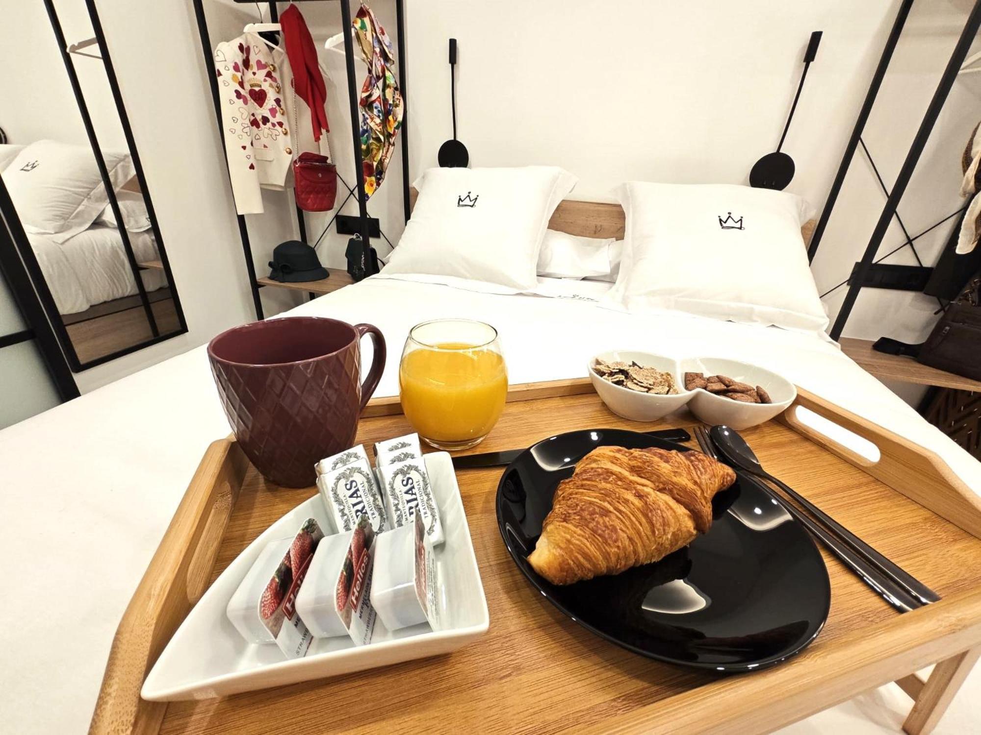 La Parada Del Rey - Luxury Suites Plasencia Εξωτερικό φωτογραφία